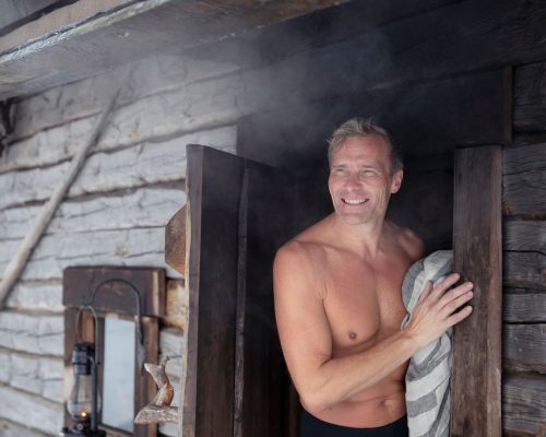 https://www.visitkarelia.fi/files/visitkarelia_harri-tarvainen_winter_sauna8.jpg