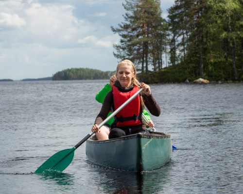 https://www.visitkarelia.fi/files/vk-jarno-artika-koliactiv-paddling-4-e1623846545460.jpg